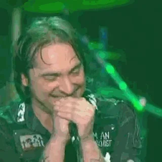 🎤