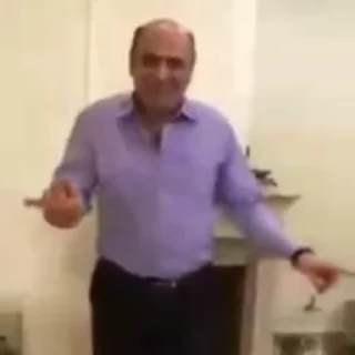 🕺
