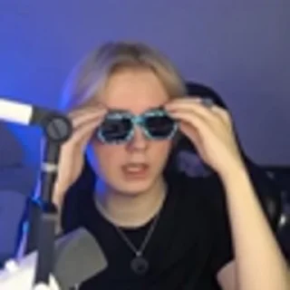 🤩