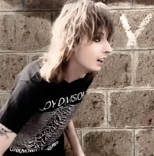 😲