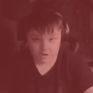 😡