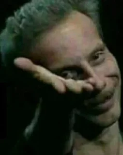 😐