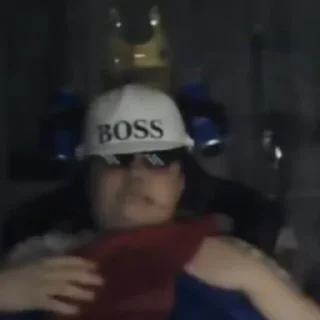 👑