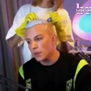 🎵