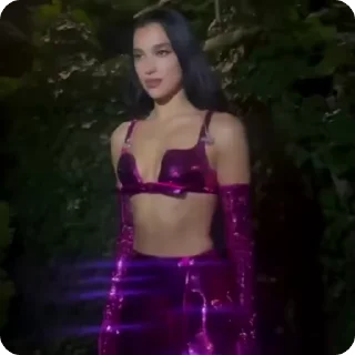 😘