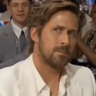 😐