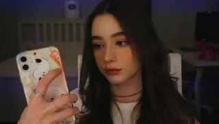🌸