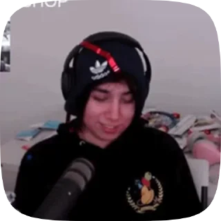 🥳
