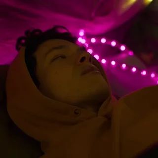 👑