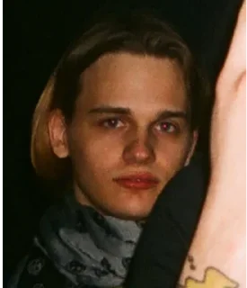 😶