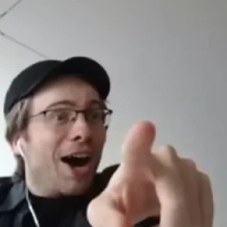 😮
