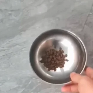 🤩
