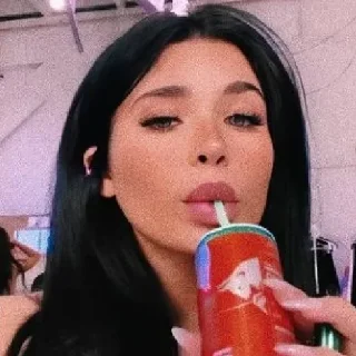 👾