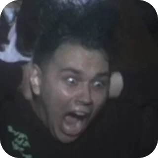 😱