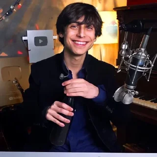 😂