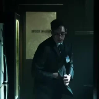 👀
