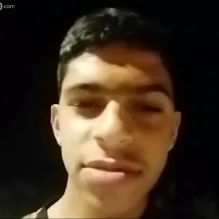 😐