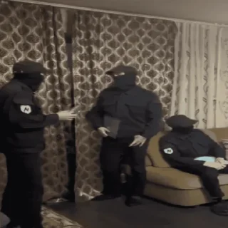 👨‍👨‍👦‍👦