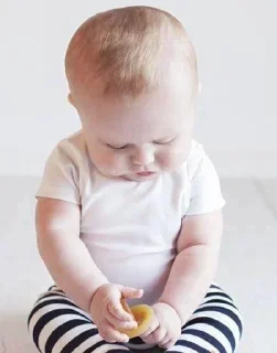 😠