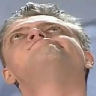 👀