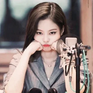 DBW Jennie 1 : :。@VAQUEENA