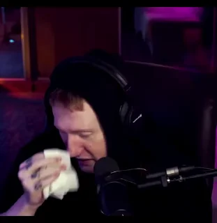 😭