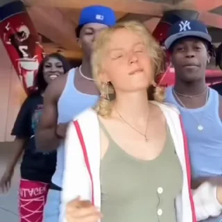 😍