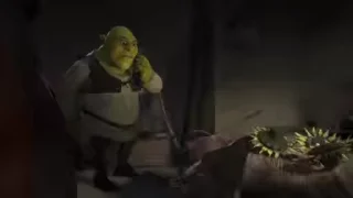 🤢