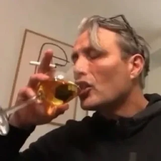 🍷