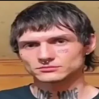 😐