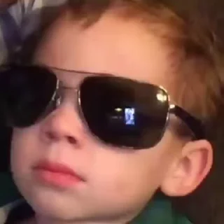 😂