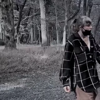 😐