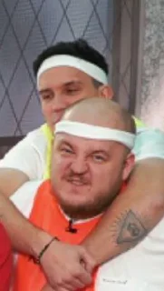 🥴