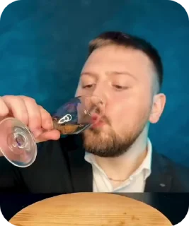 🥂