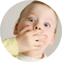 👶