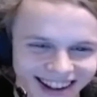 😁
