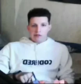 😐