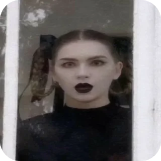 😱