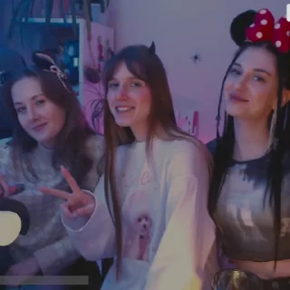 ✌️