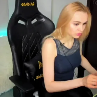 🤮