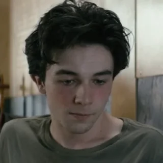 😥