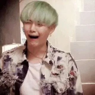 😭