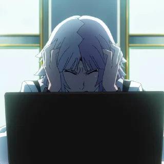 😣