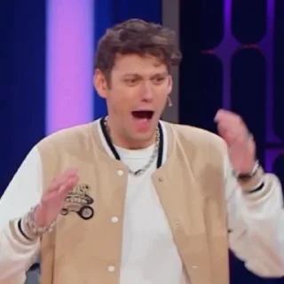 😮
