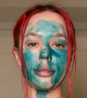 😑