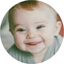 👶