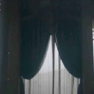 😐