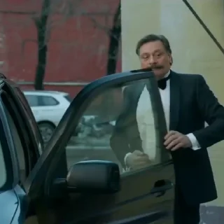 🤚