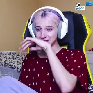 😢
