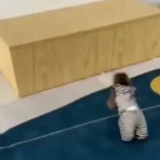 😱